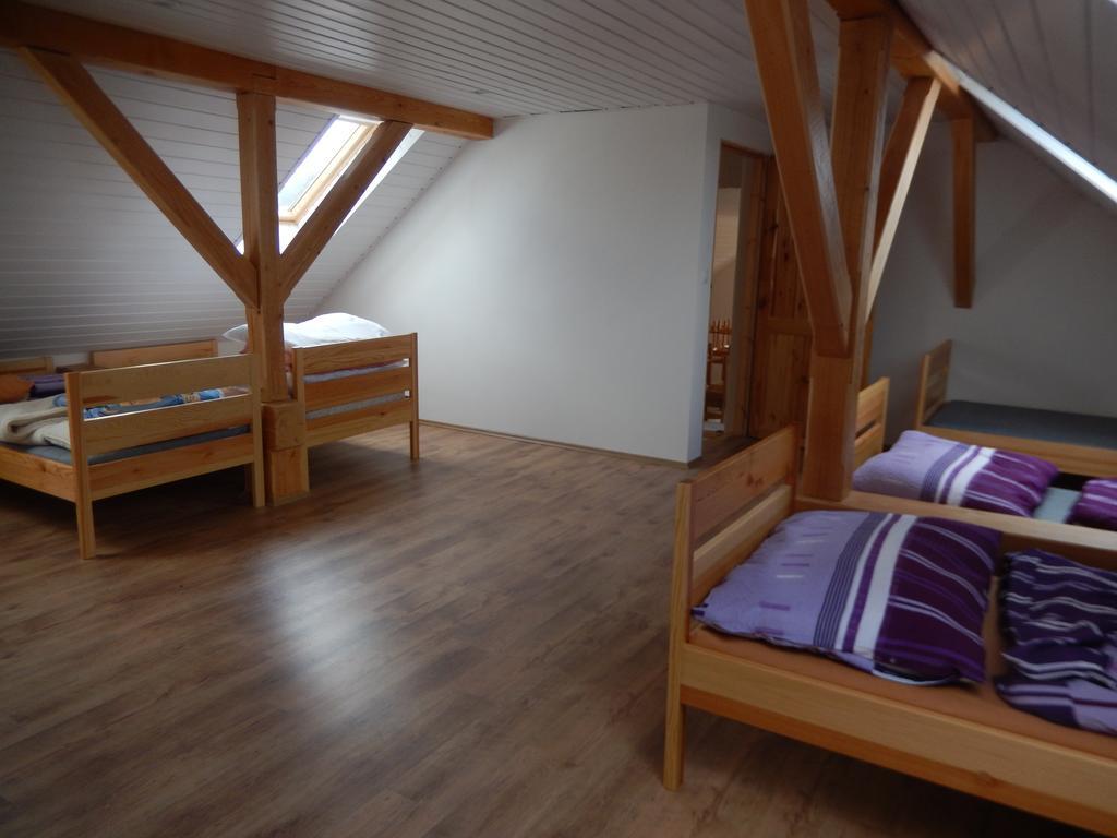 Apartment U Lochu Knovicky Esterno foto